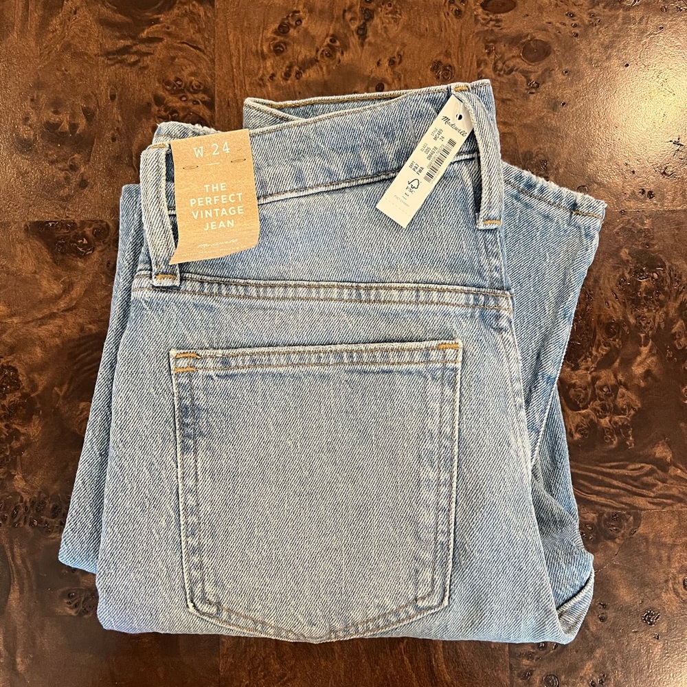 Madewell the perfect vintage Jean size 24